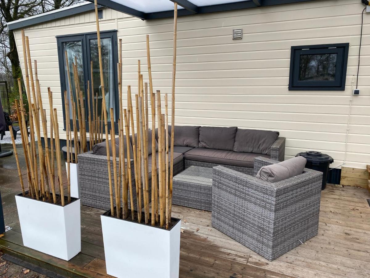 Chalet Heische Tip In Zeeland, Noord-Brabant Voor Max 3 Volwassenen En 2 Kinderen Hotell Eksteriør bilde
